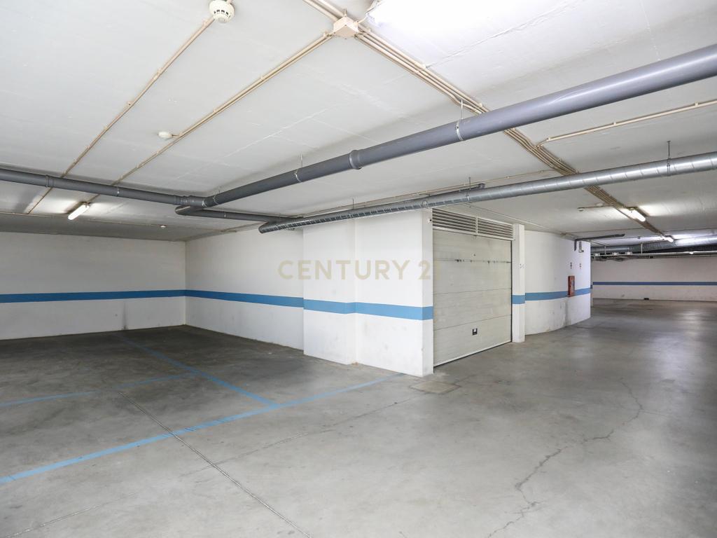 Apartamento T2 Moderno nas Colinas do Cruzeiro | 2 Lugares de Garagem e Varanda - Image 18