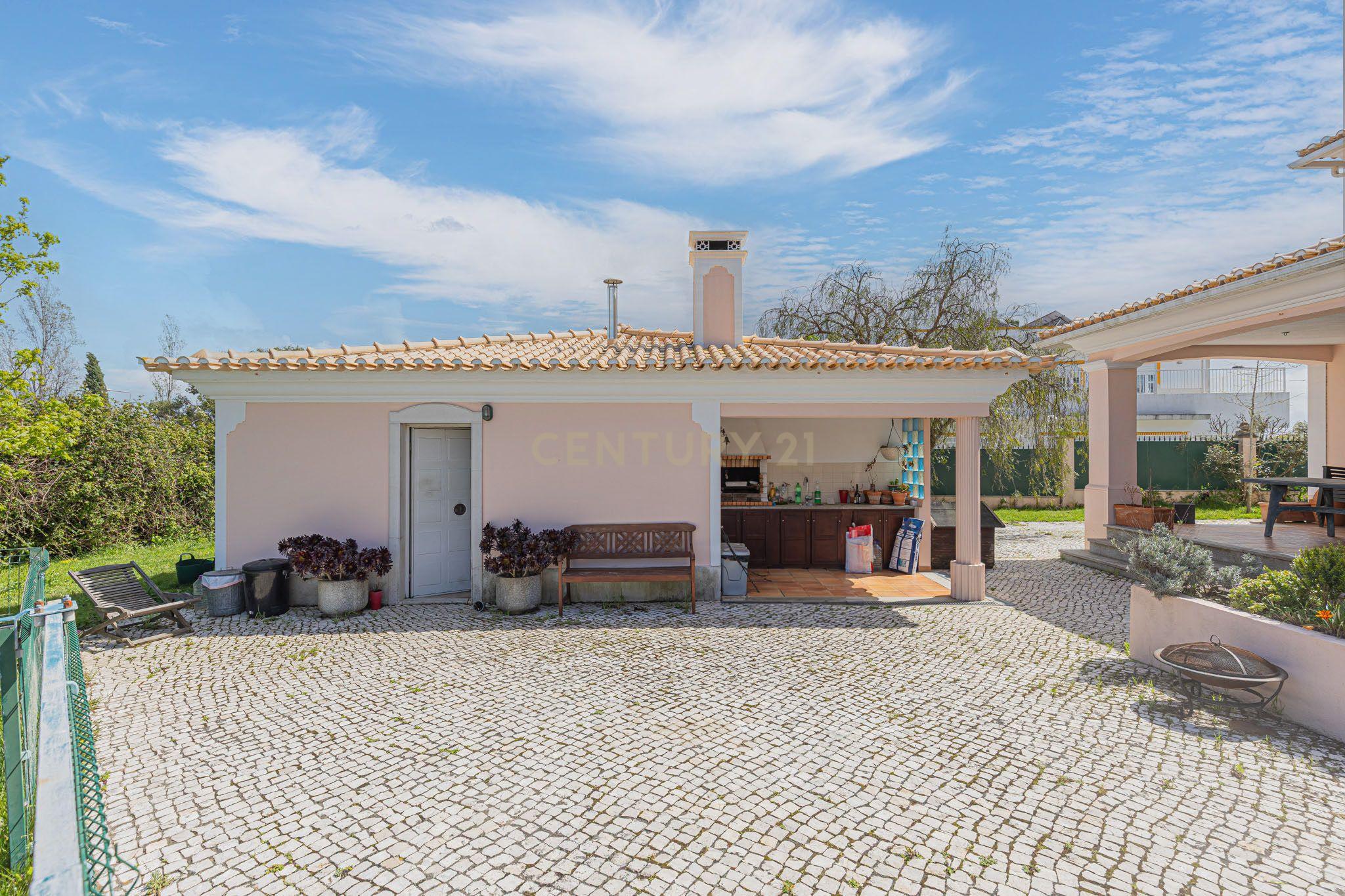 Moradia T5 - Almada - Piscina - Garagem -  364 m² - Terreno 1.024 m² - Image 69