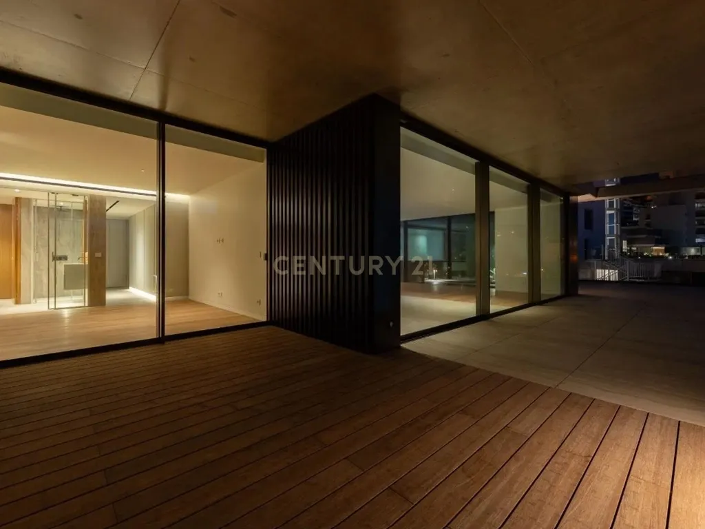 Savoy Residence | Monumentalis Uma nova dimensão de exclusividade no coração do Funchal - Image 4