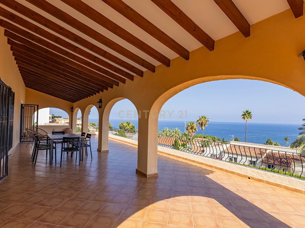 Moradia independente com piscina, vista para o mar e para o Peñón de Ifach a poucos passos da praia – Calpe - Image 13