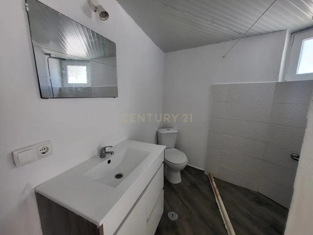 Moradia T2+2 – Quinta da Morgadinha, Charneca da Caparica - Image 19