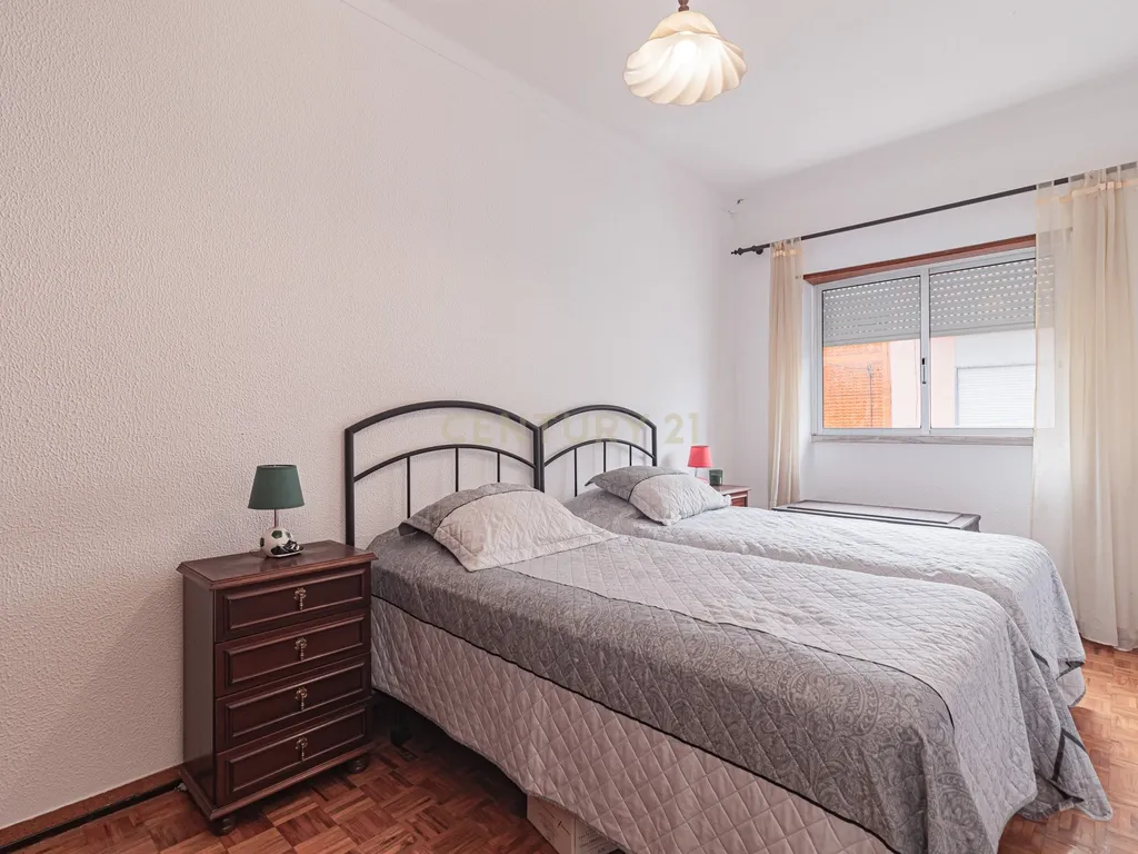 Moradia T4 em Afonseiro - Montijo - Image 40