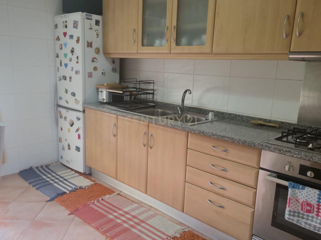 Apartamento T1 com terraço em Abraveses, Viseu - Image 2