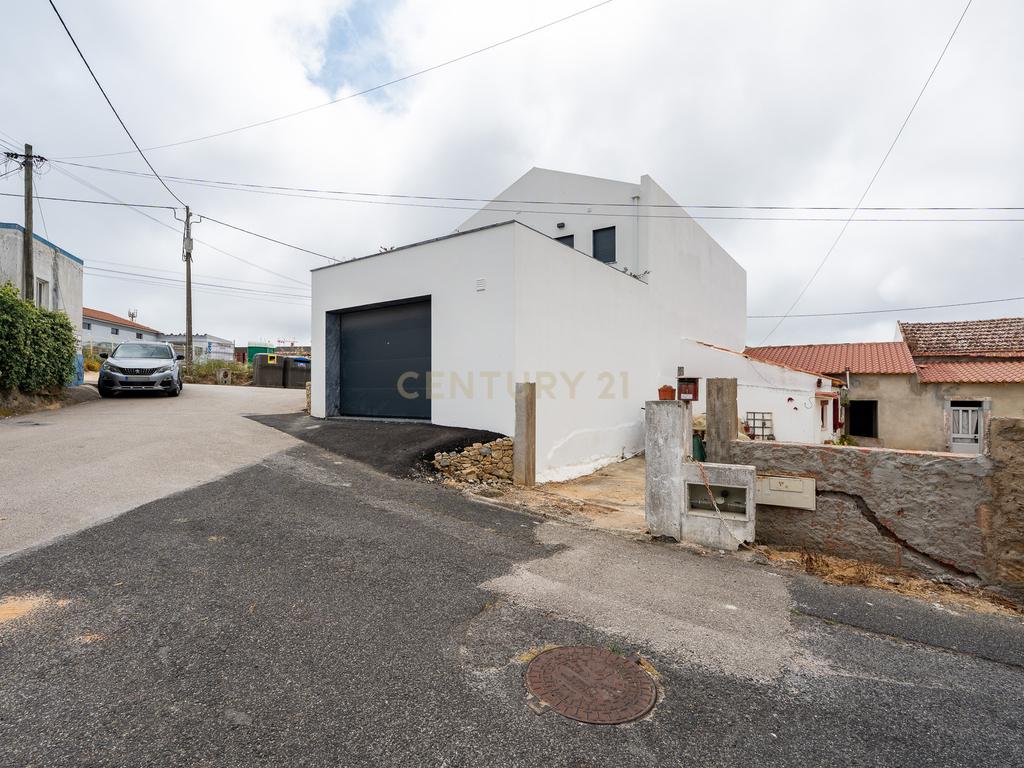 T2 + 2 T0 em Mafra Conjunto Habitacional com Potencial de Rentabilidade - Image 31