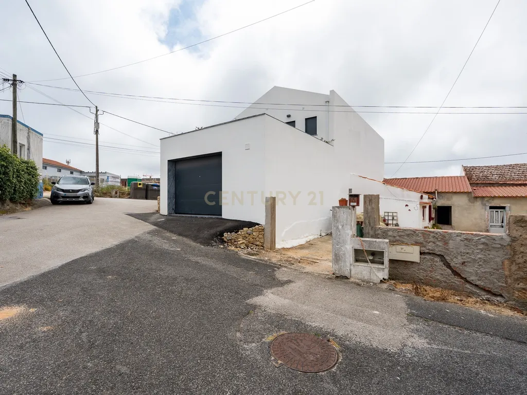 T2 + 2 T0 em Mafra Conjunto Habitacional com Potencial de Rentabilidade - Image 31
