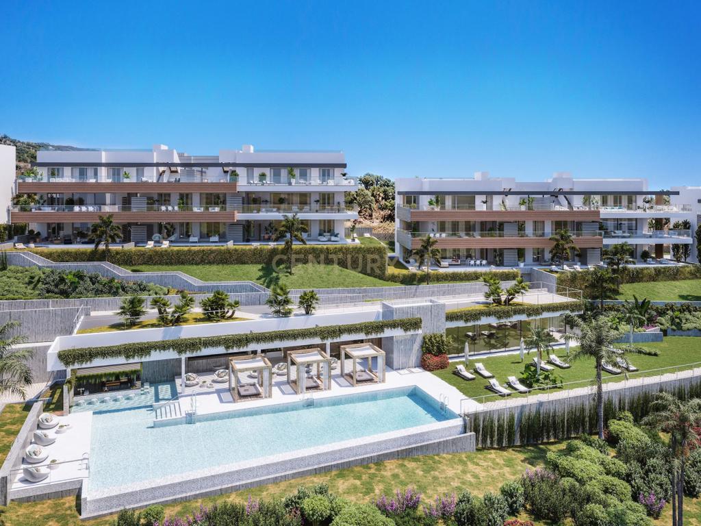 Oásis de luxo em Marbella: Nova construção, vistas deslumbrantes sobre o mar. - Image 1