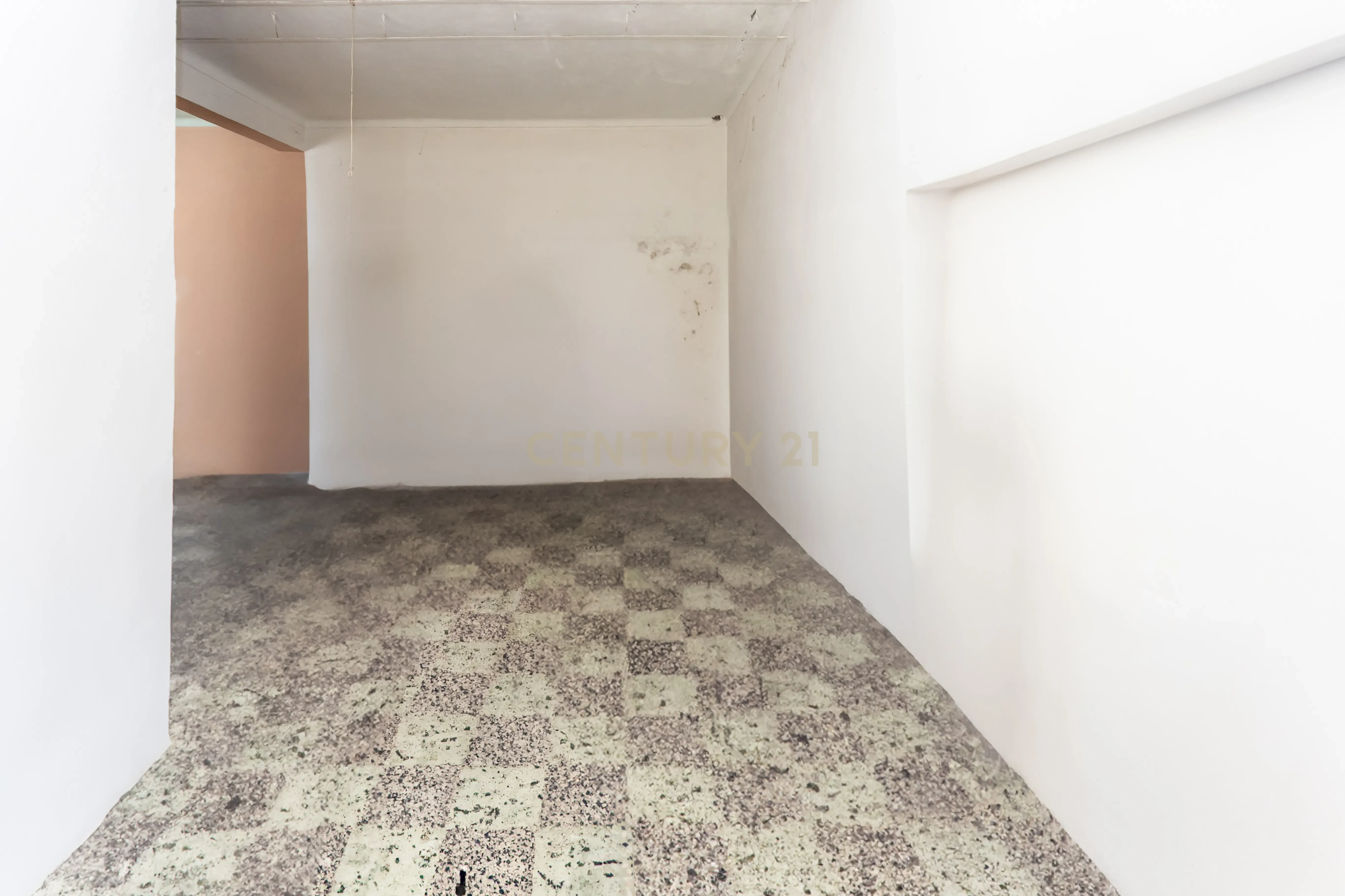Oportunidade Única loft por 100.000€ a 15 minutos de Setúbal - Image 22