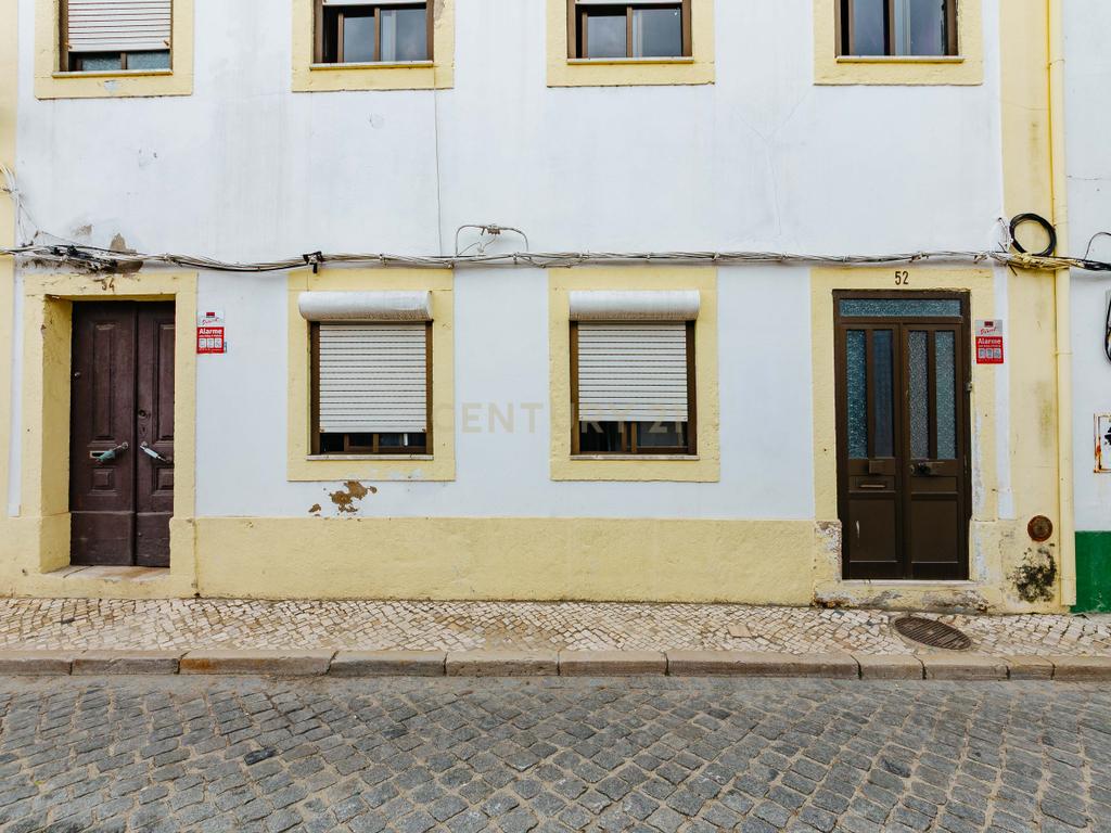 Apartamento T2 no centro Histórico Alcochete  - Image 3