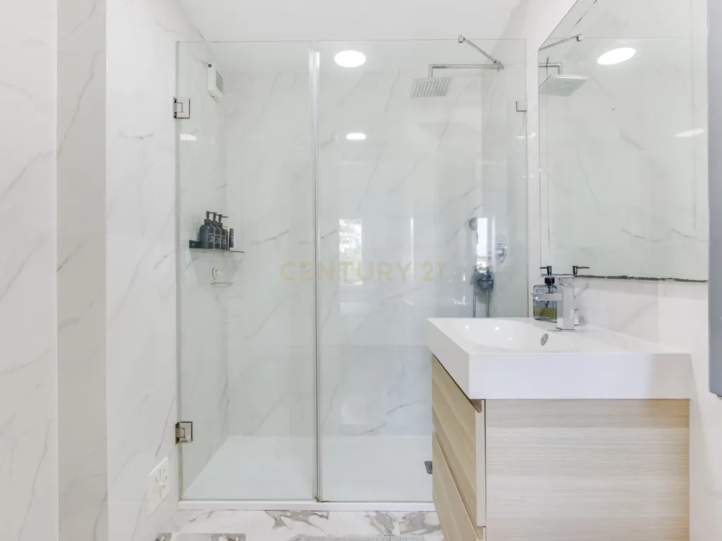 Apartamento como novo T3 – Quinta Da Graciosa, Estoril - Image 27