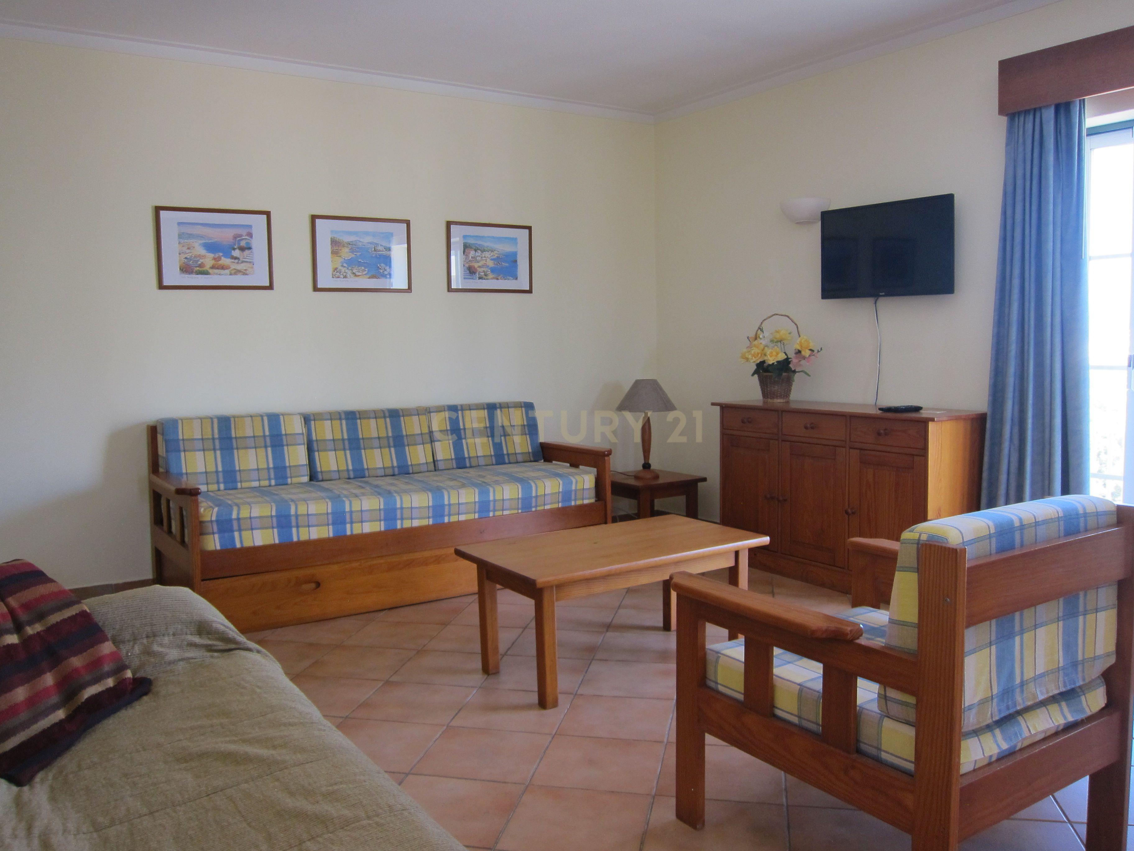Apartamento T1  em Condomínio fechado com piscina, Vitor`S Plaza Alvor - Image 22