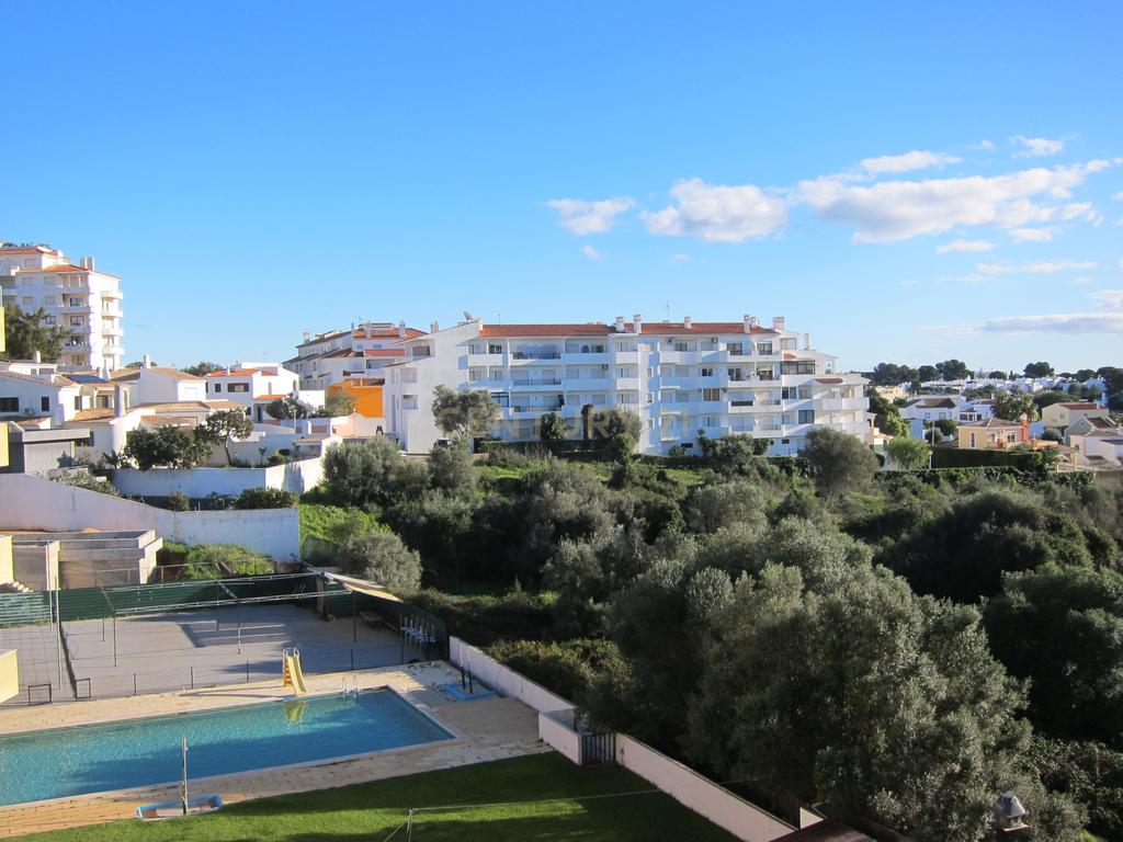 Apartamento T1 a 1 km da Praia  e a pé para Alvor – Conforto e Localização Privilegiada - Image 10