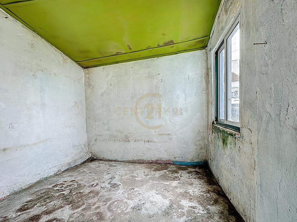Casa para Recuperar em Angra do Heroísmo - Image 7
