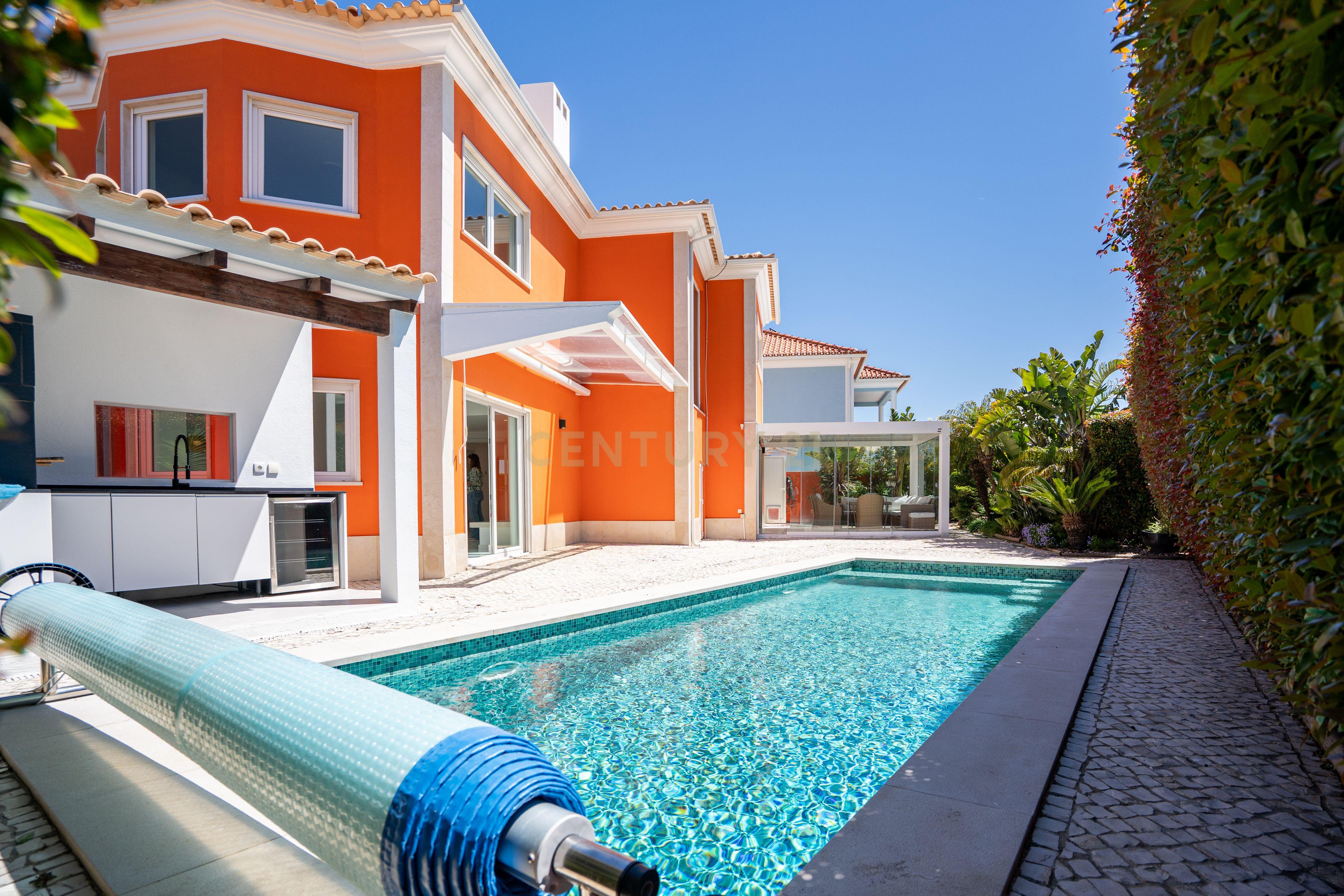 Moradia T4 com Piscina Aquecida em Murches | Cascais