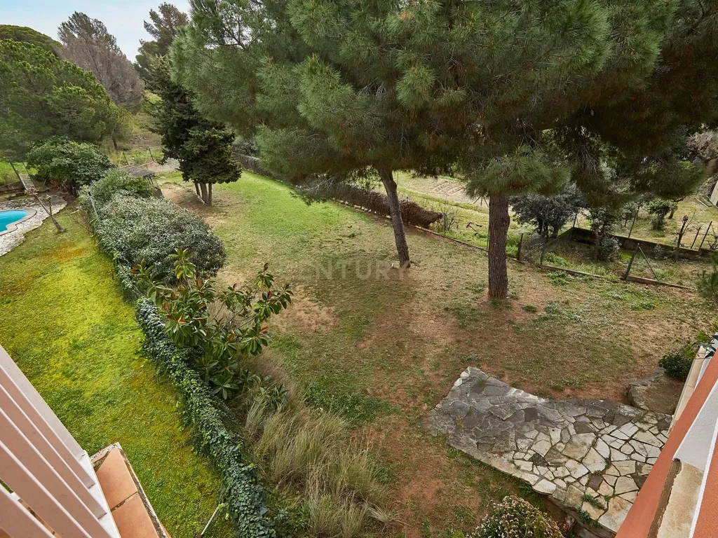 Moradia com vista para o mar e 3 habitações independentes em Canet de Mar - Image 71