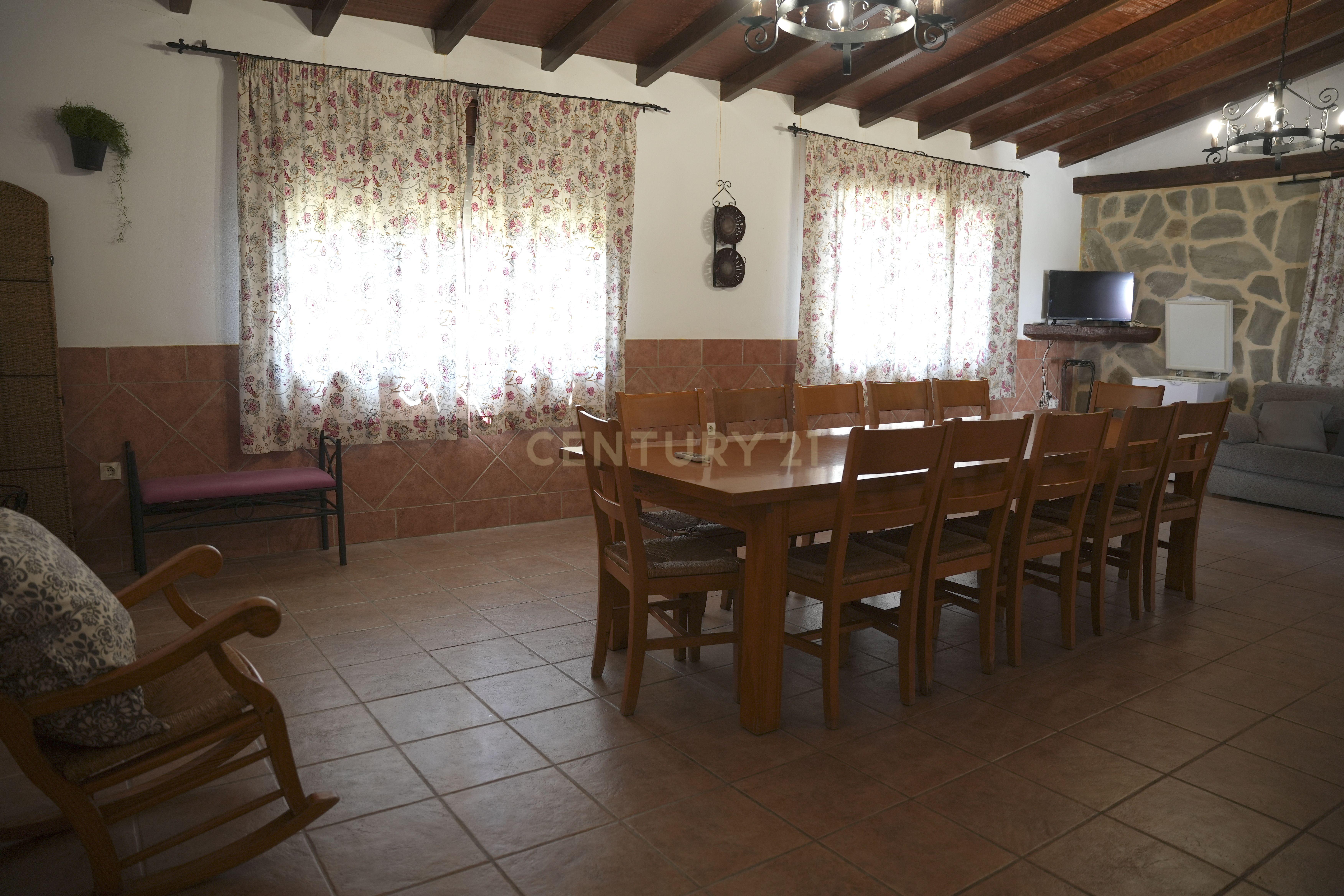 VENDA DE PROPRIEDADE RÚSTICA EM ANTEQUERA COM EXPLORAÇÃO DE AGROTURISMO - Image 38
