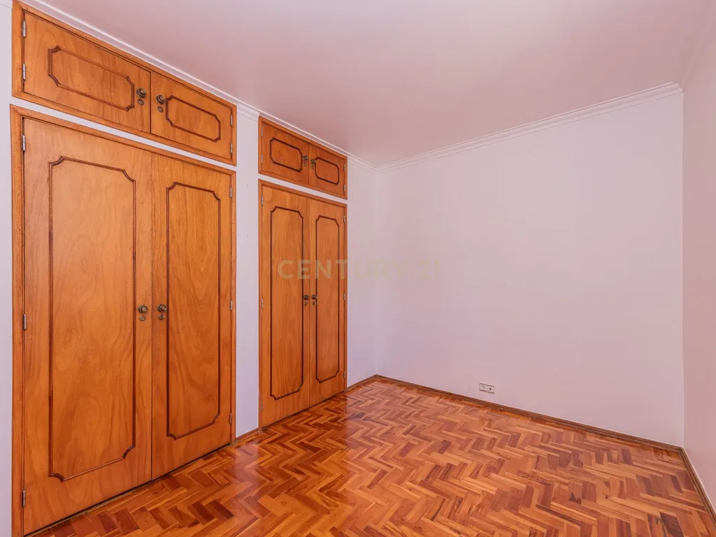 Moradia Isolada com Garagem Box para 2 Carros — Matarraque, S. Domingos de Rana - Image 21