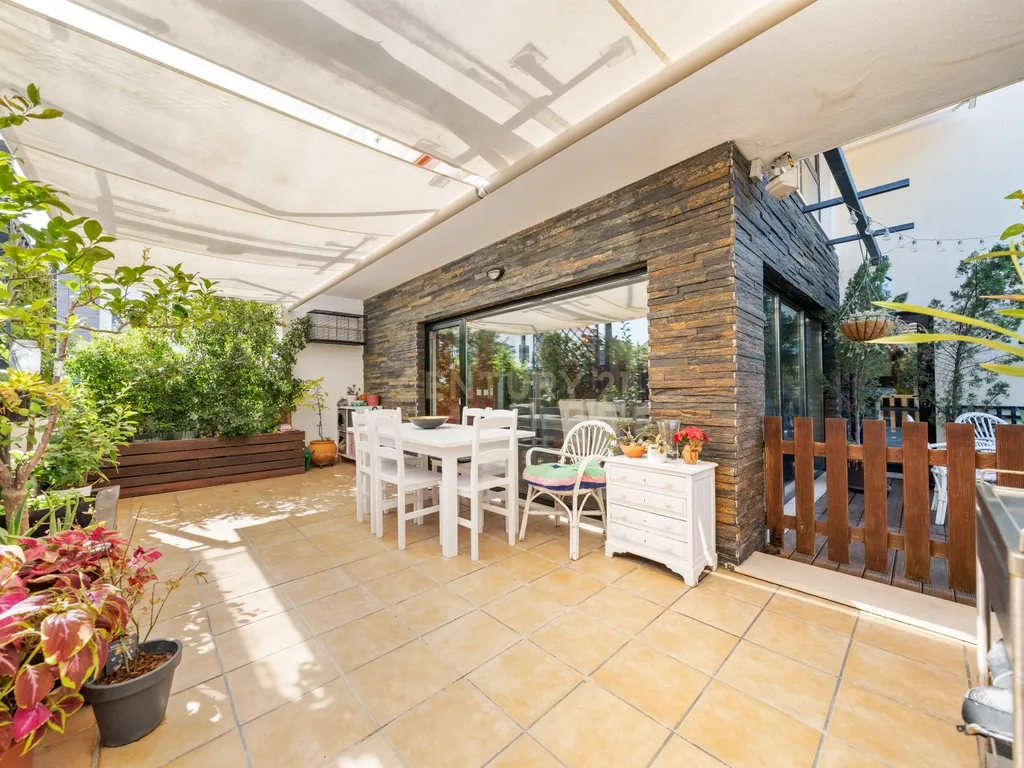 Moradia T5 Isolada com Piscina em Alcochete - Image 50