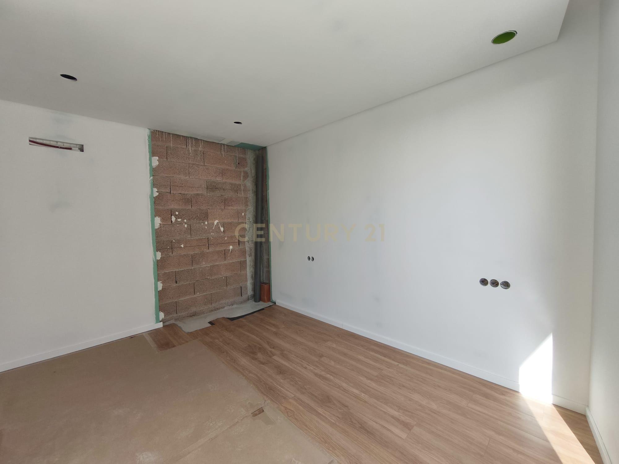 Casa em Construção em Braga, Esposende - 3 Quartos e Garagem - Image 9