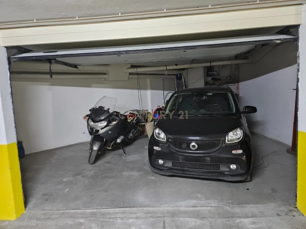 Garagem em Setúbal (São Sebastião) - 34m² - Image 2
