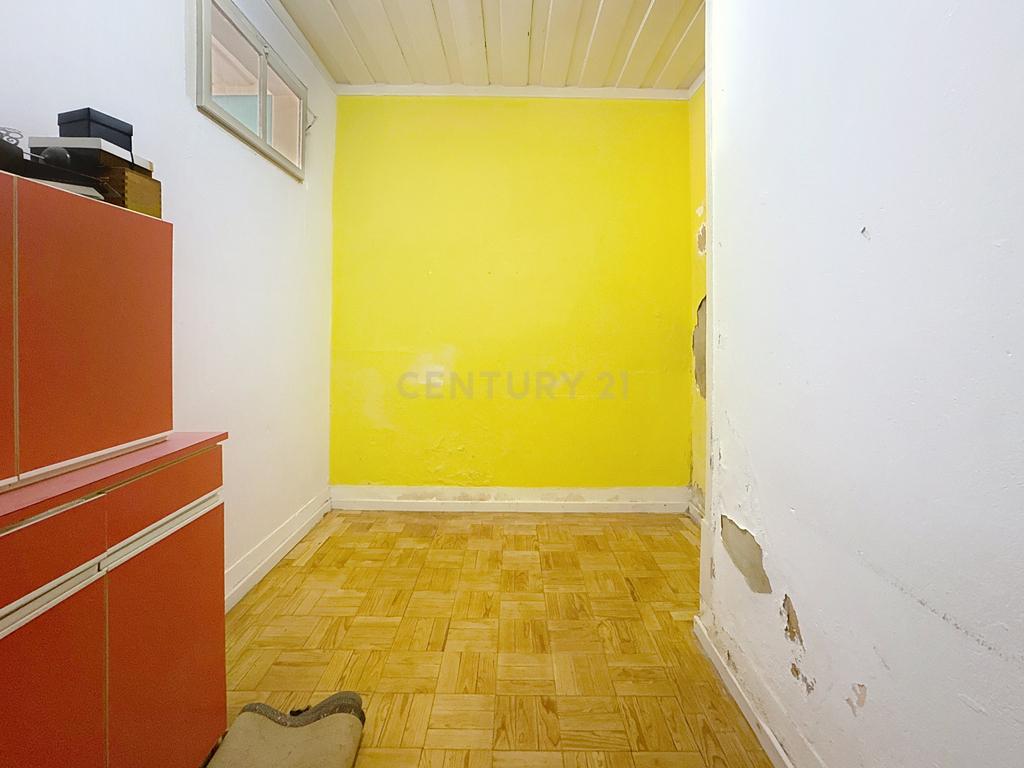 Loja Comercial em Zona Central de Alcobaça – 50 m² - Image 11