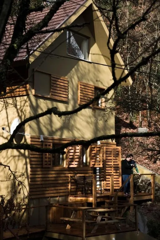 Magnífica Propriedade com 3 Apartamentos no Gerês ,Vista Rio - Image 2