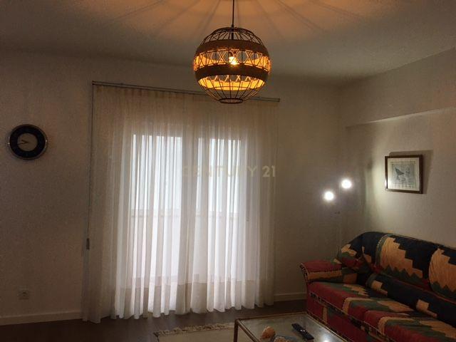 Apartamento T1 mobilado, para arrendar em Costa de Caparica, Almada - Image 11