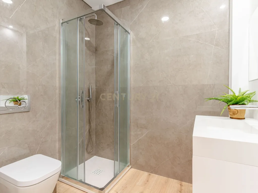 Moradia T4 Térrea de excelência com piscina e casa independente de 50m2 | Quinta da Marquesa - Image 31