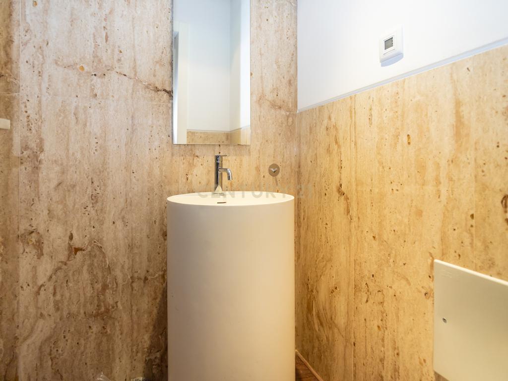 Apartamento de luxo com 5 assoalhadas, 2 garagens e parqueamento - Image 33