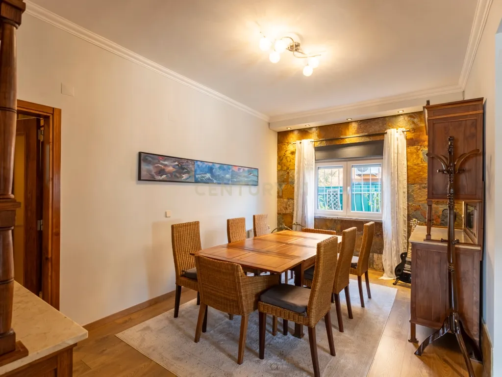 🏡 Moradia Isolada com piscina – Quinta do Conde - Image 10