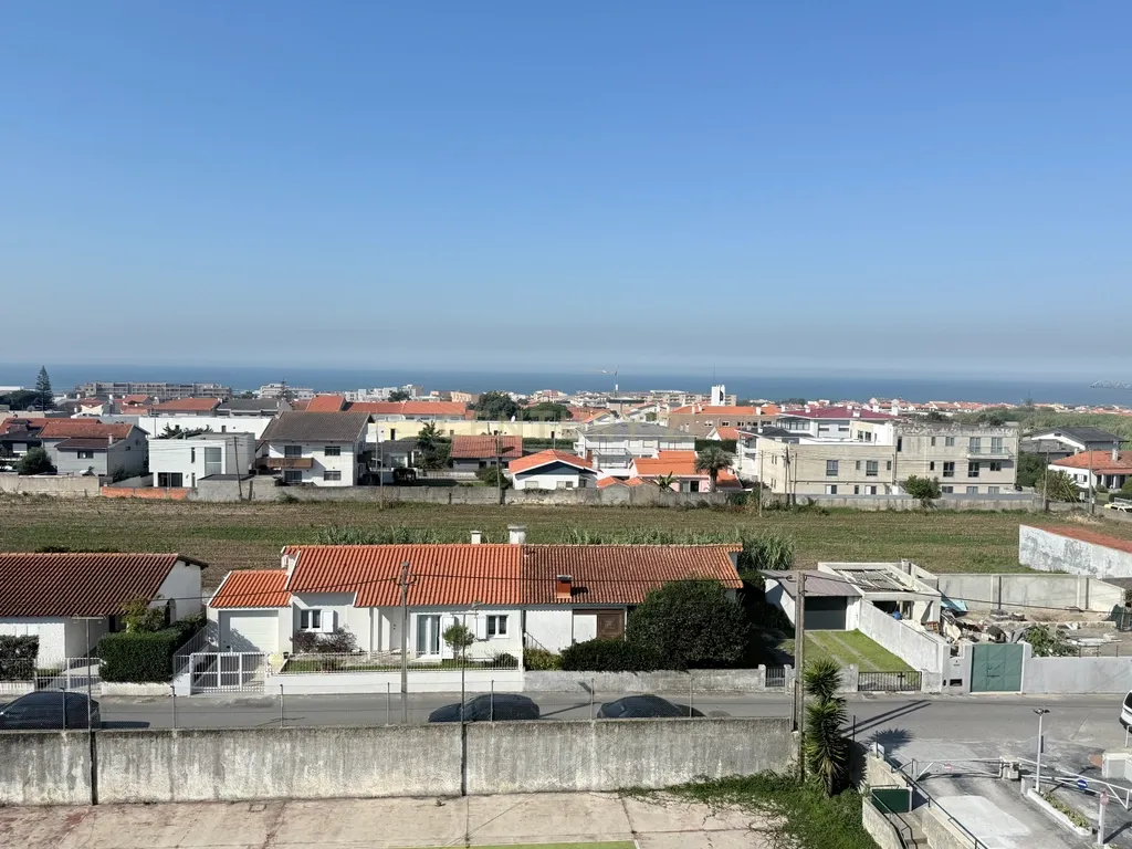 Apartamento T3 Remodelado com Vista Mar – Mindelo, Vila do Conde - Image 29