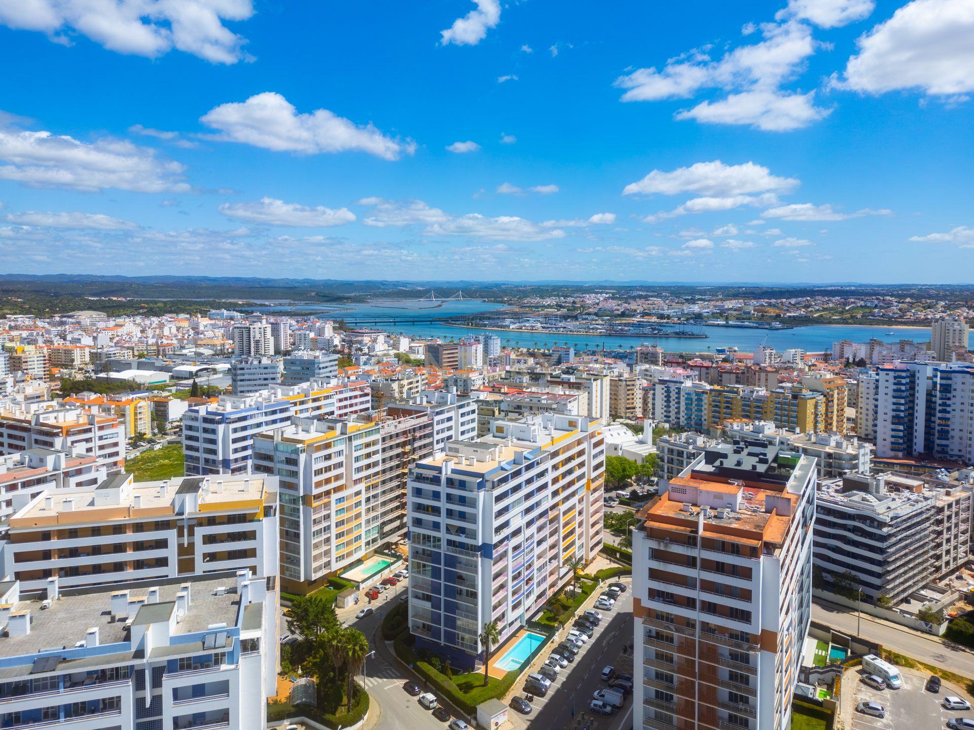 Apartamento T2 com Piscina em Portimão - 270.000€ - Image 32