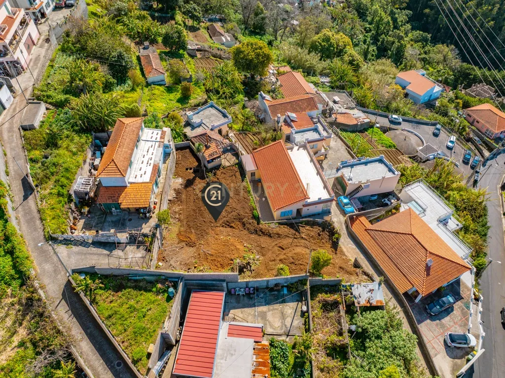Terreno Urbano com Vista Mar em Funchal, Madeira - Image 4