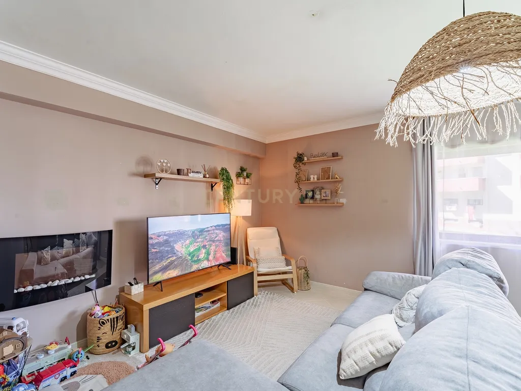 Apartamento T3 COLINAS DO SUL - Image 11