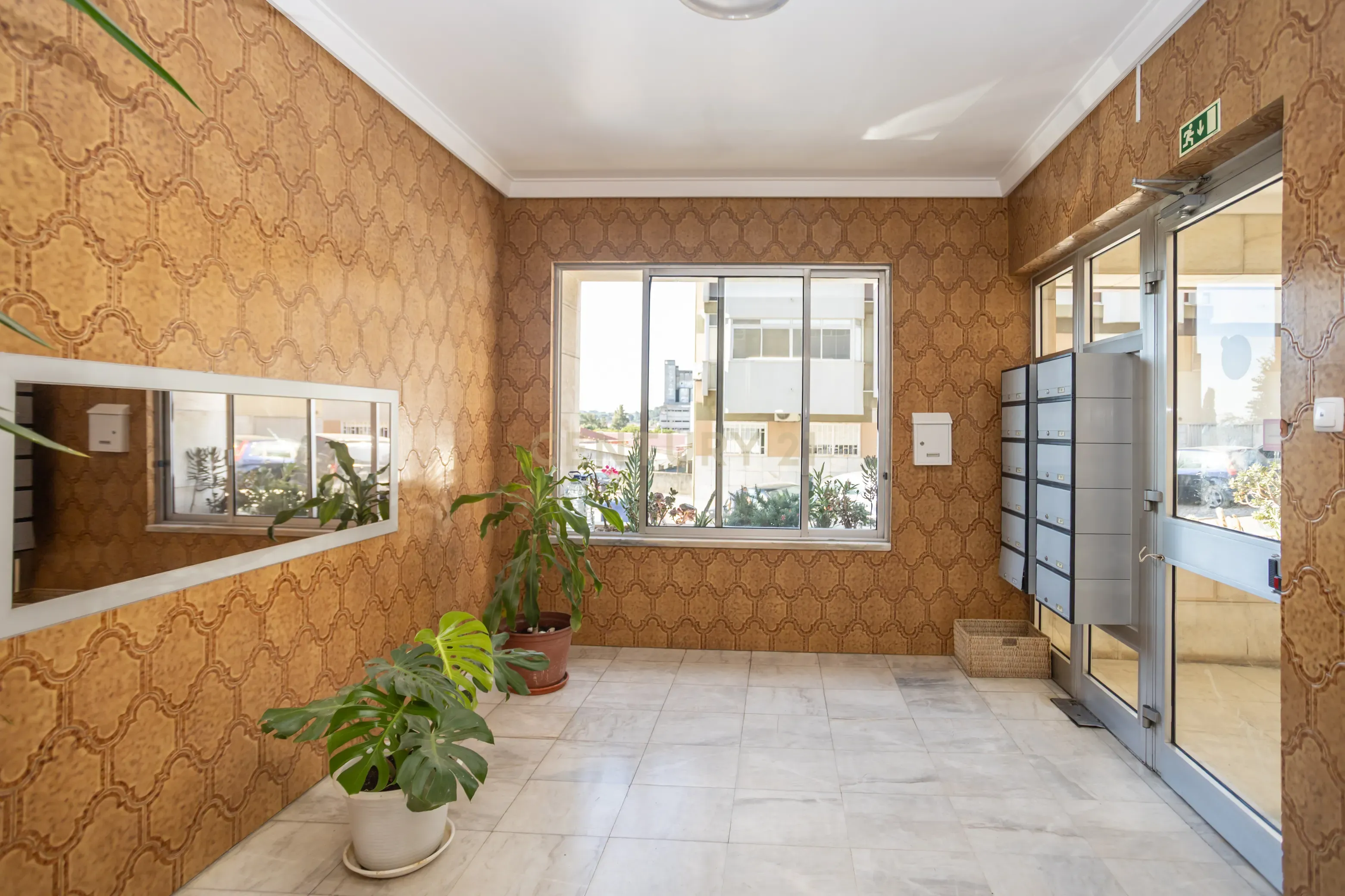 Fotografia 7 de Apartamento T3 em Almada com Excelente Localização