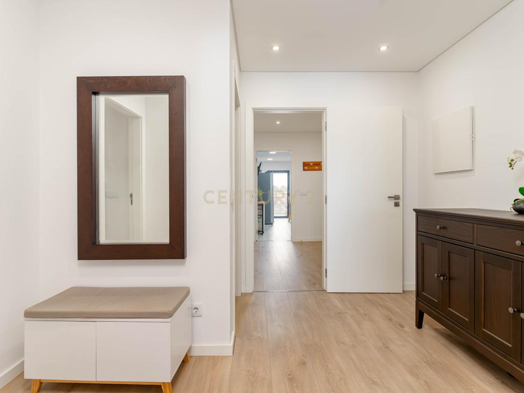 Duplex no Parque Luso em Corroios - Image 8