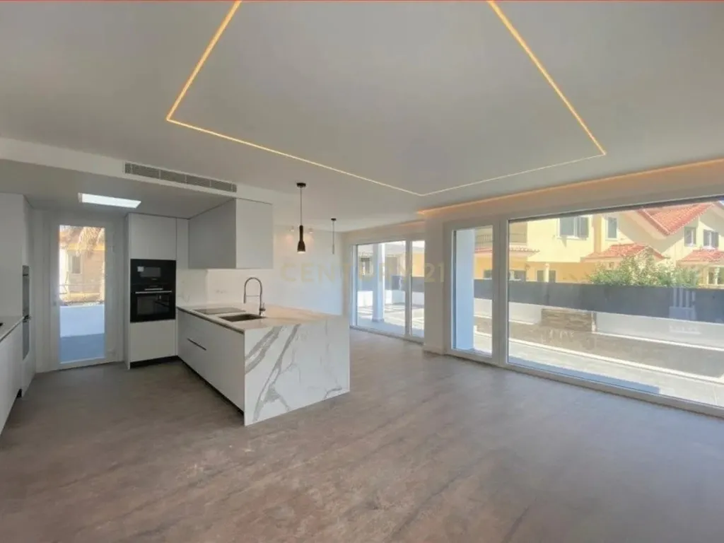 Moradia nova T3 com piscina, jacuzzi e vista mar — Zambujal, São Domingos de Rana - Image 5