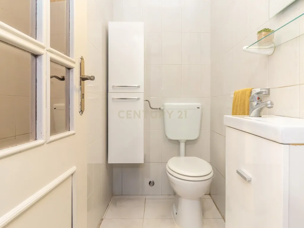 Viva com conforto no coração de Setúbal – Excelente Apartamento T3 nos Pinheirinhos - Image 18