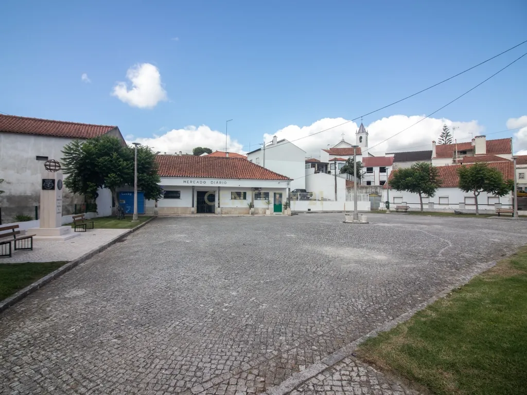 Moradia T4, em Alcoentre, Azambuja. - Image 35