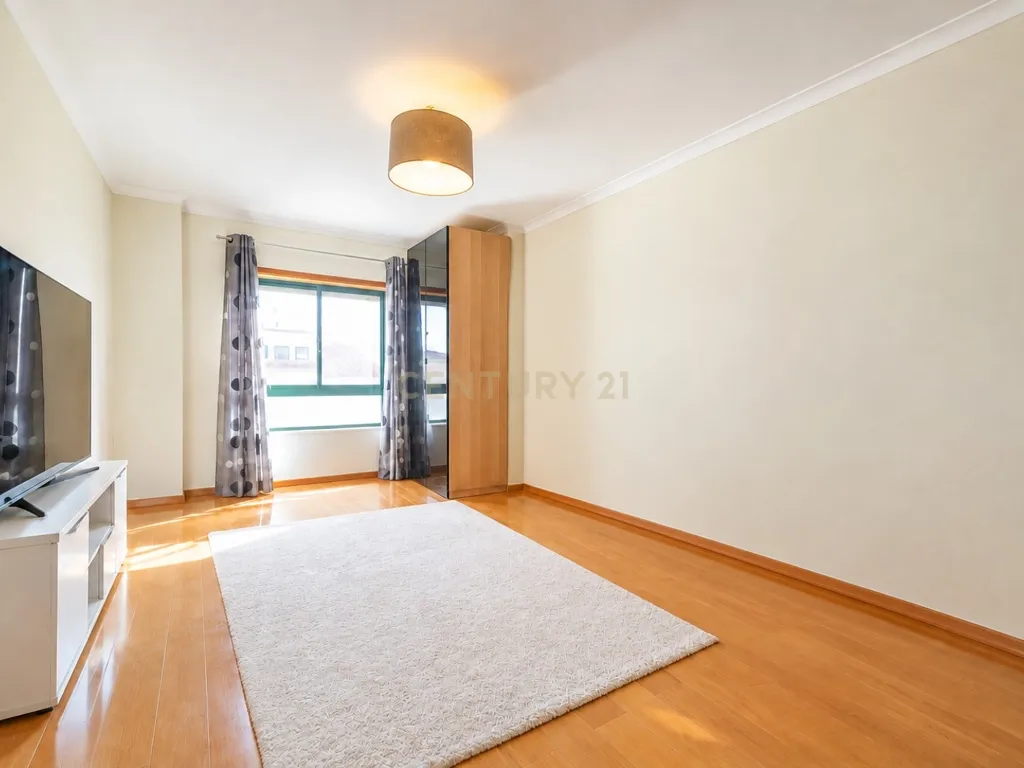 Apartamento T4 | Massamá - Image 32