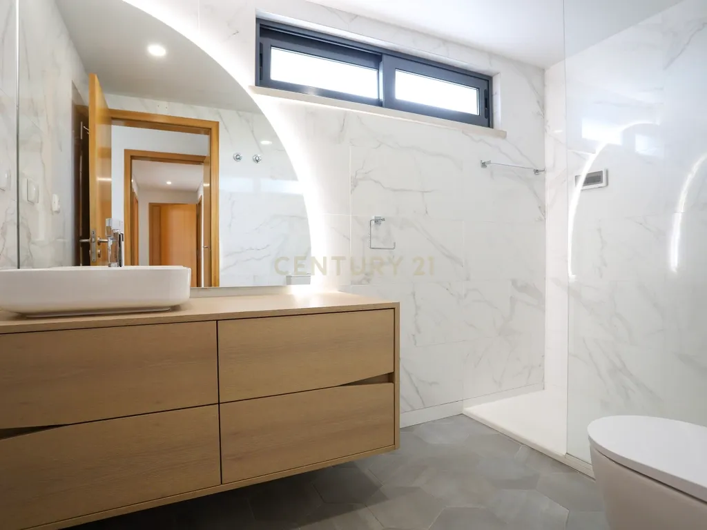 Apartamento T3 para Arrendamento em Marvila – Conforto, Modernidade e Qualidade de Vida - Image 16