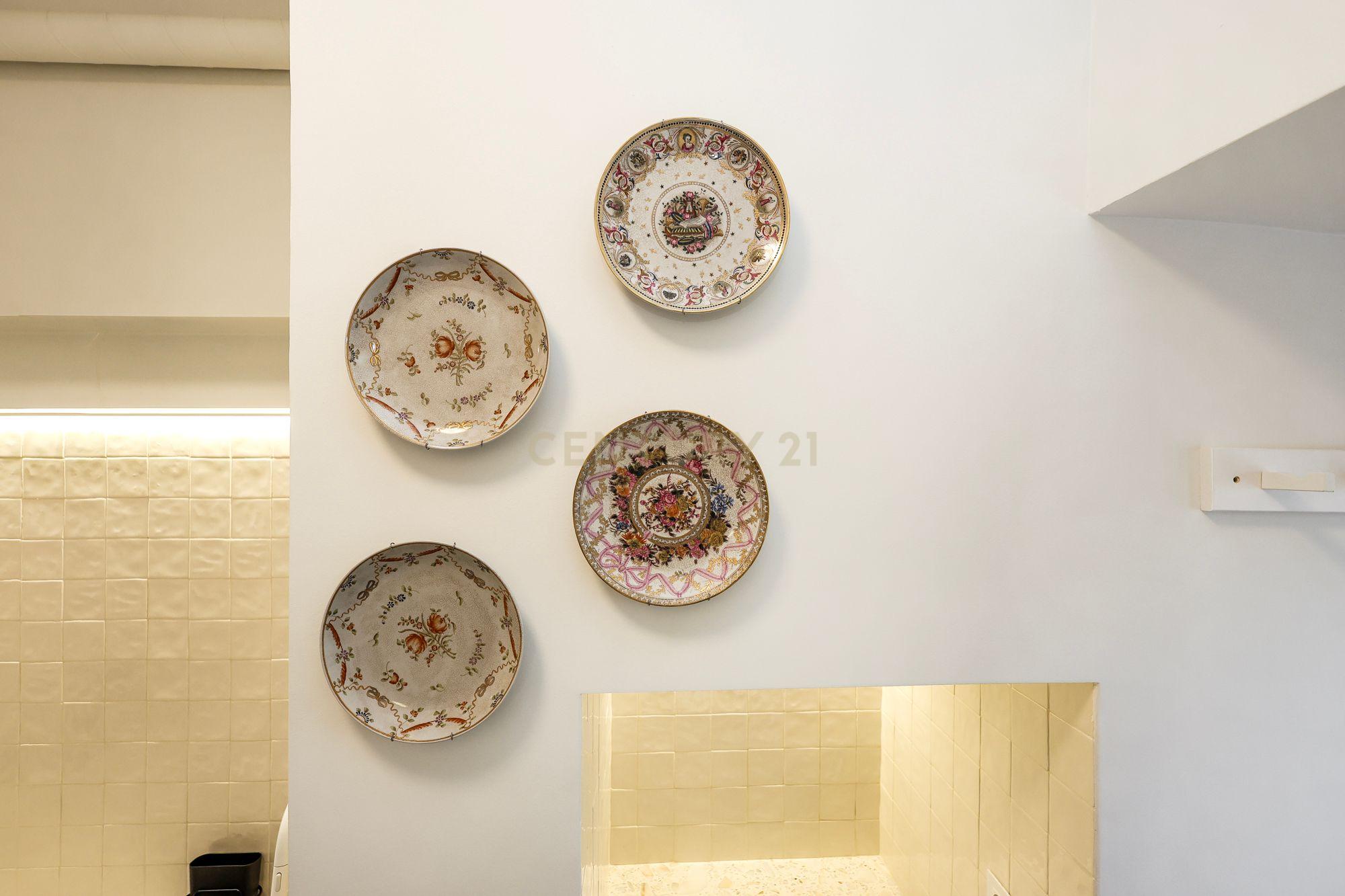 Fotografia 8 de Charming Renovated One-Bedroom Apartment in the Heart of Lapa — Utilities Included