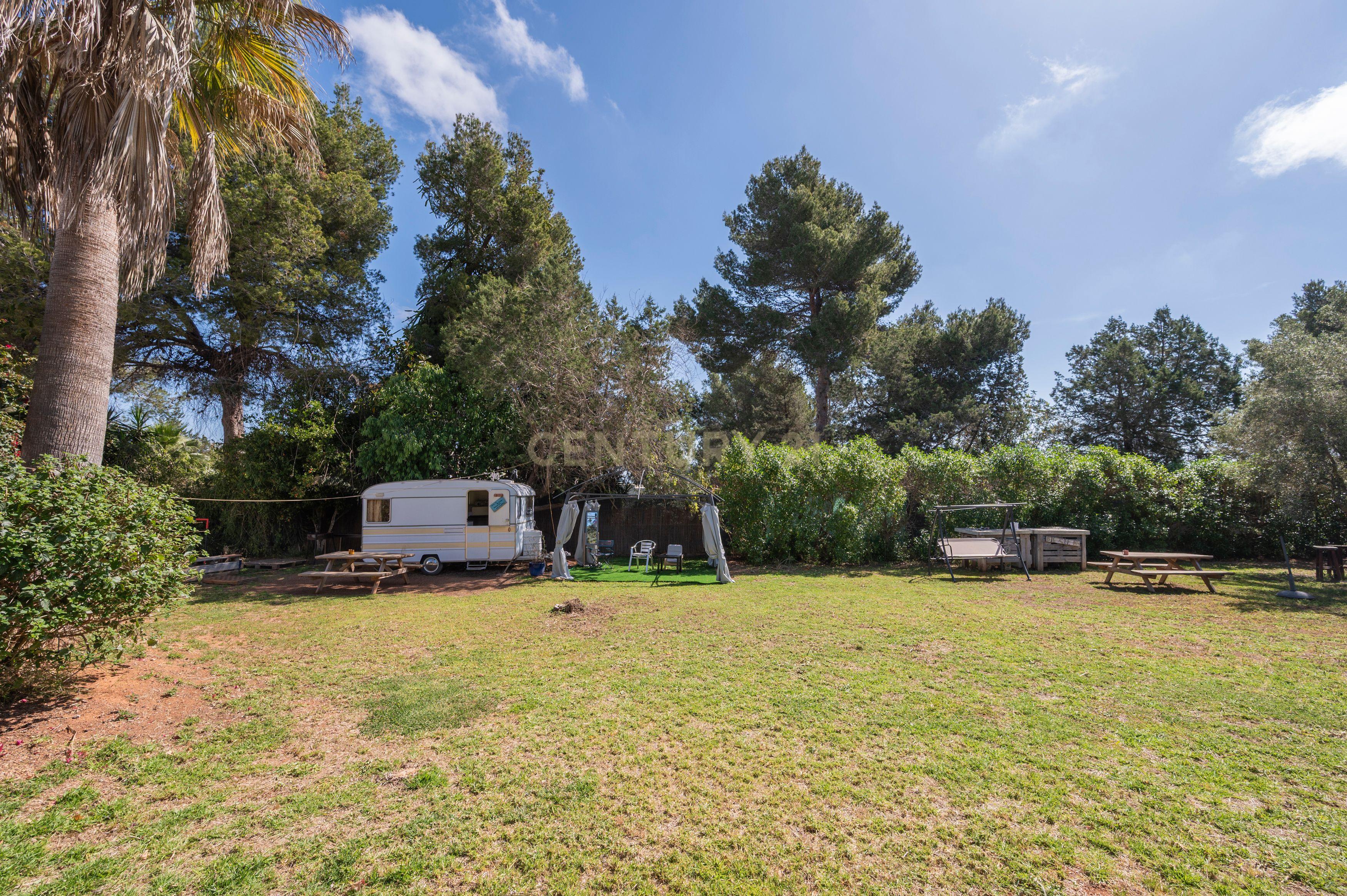 Moradia para reformar em Santa Eulália com piscina e vista panorâmica. Ótima oportunidade para investidores. - Image 28