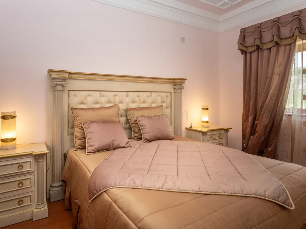 Moradia de Luxo na Quinta do Peru - Image 19