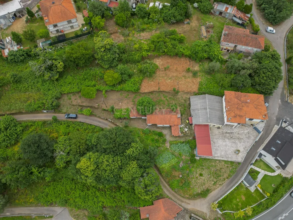 Casa em Ruínas com Jardim em Anais, Ponte de Lima - Image 17