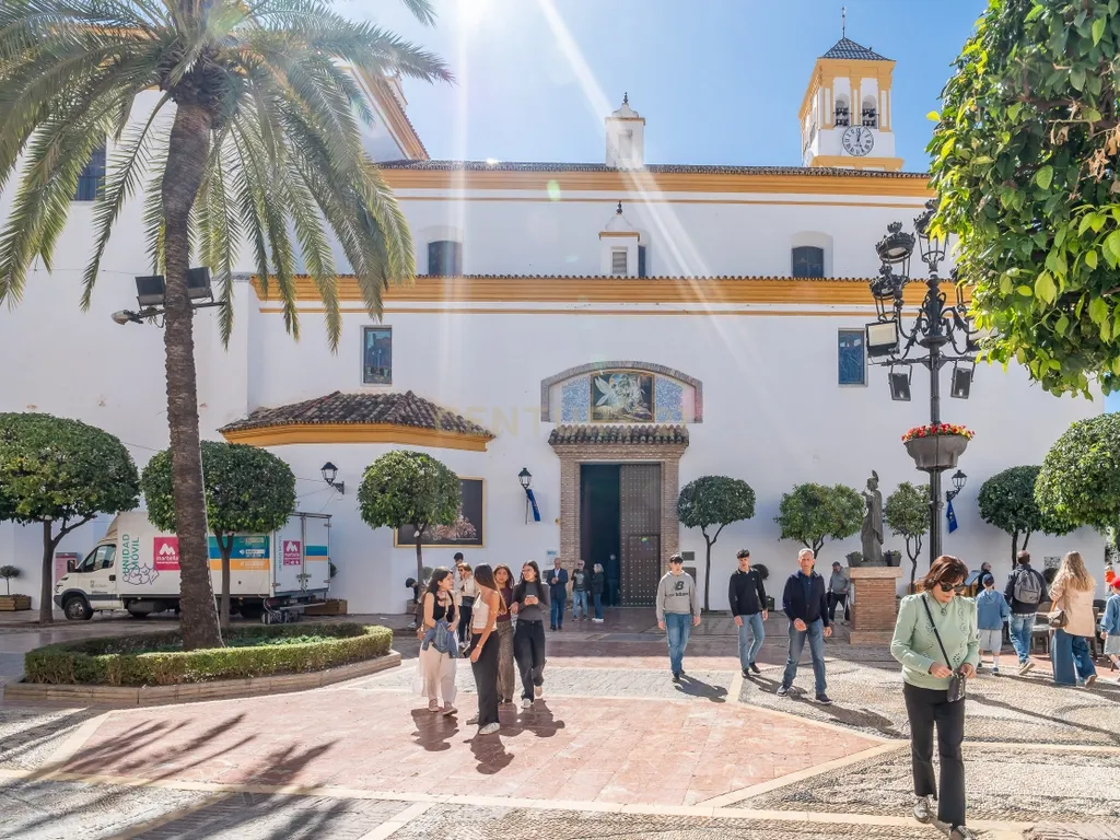 Apartamento Luminoso com Terraço Privativo na Cobertura no Coração de Marbella - Image 54