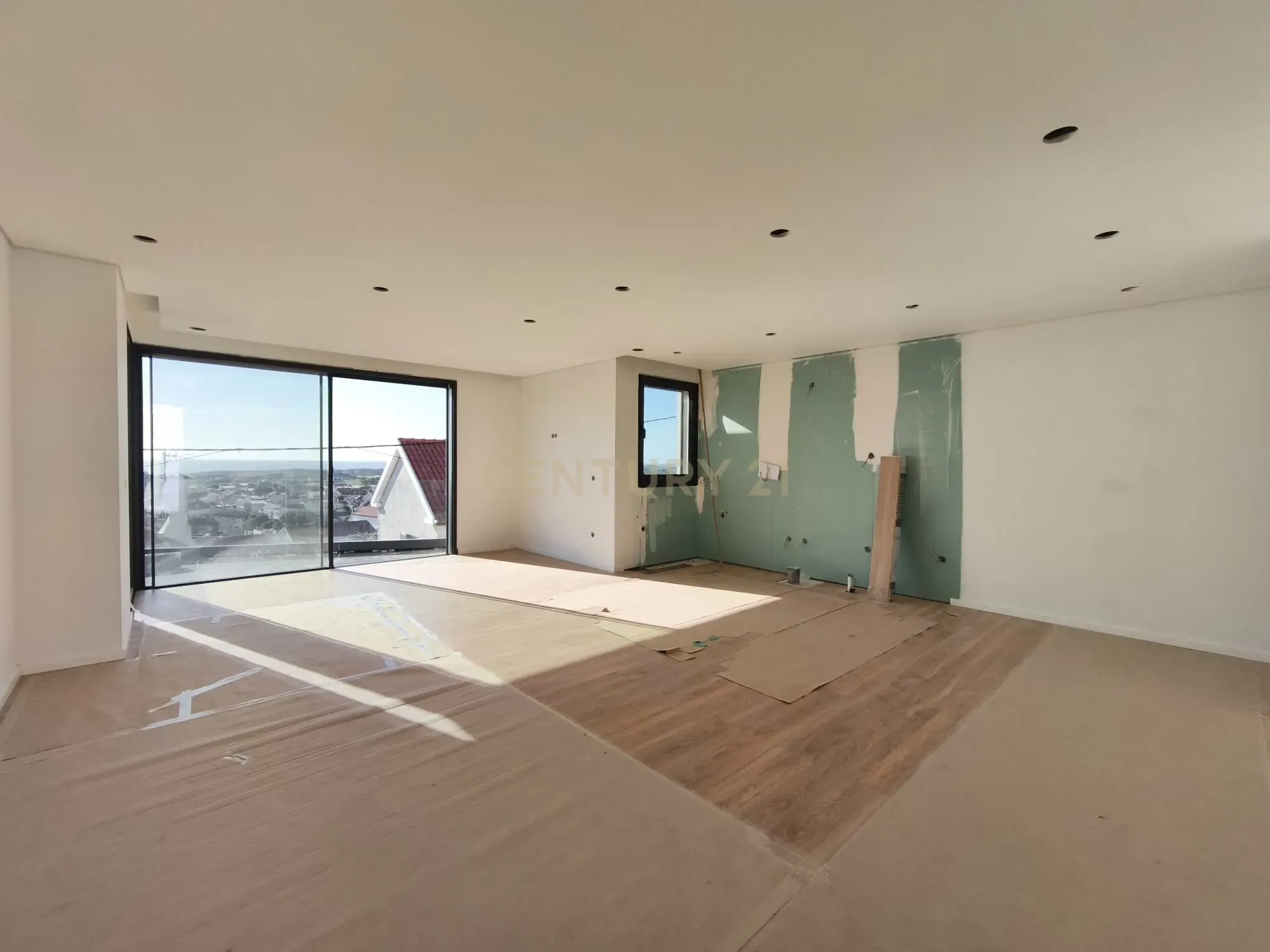 Casa em Construção em Braga, Esposende - 3 Quartos e Garagem - Image 2