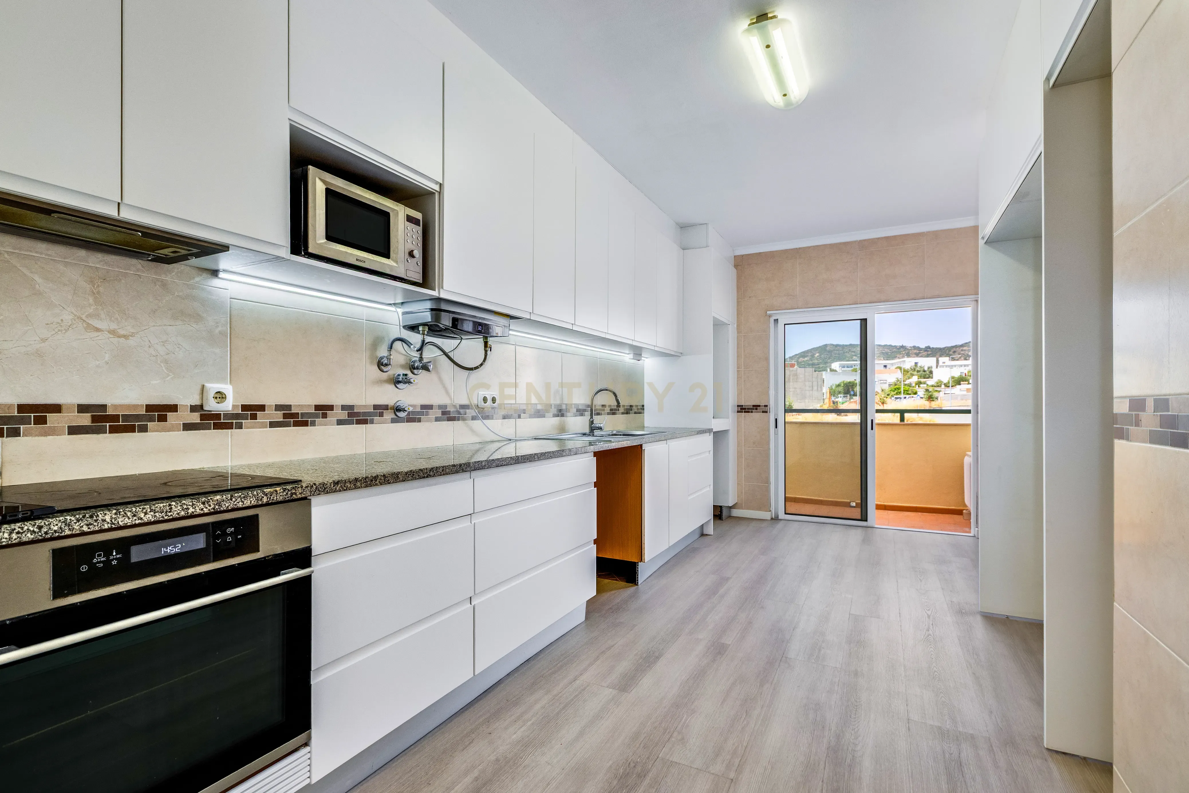 Fotografia 12 de Apartamento Morderno T4 com Vista Mar, Elevador , Garagem e 166 m² em Estoi