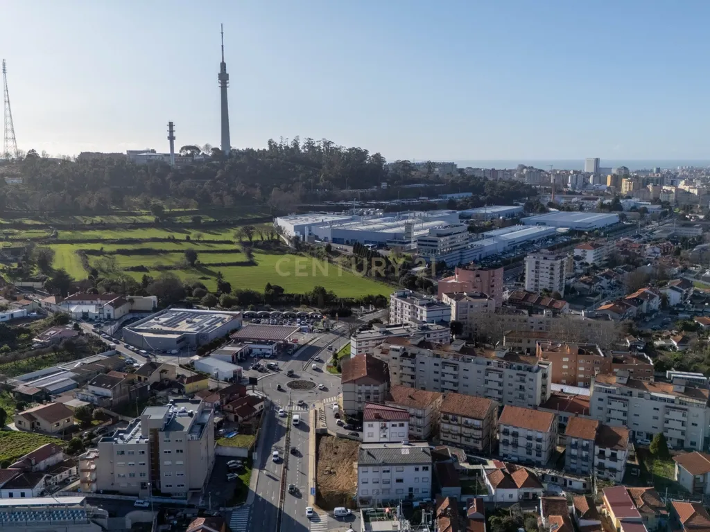 Ativo Comercial Multiuso com 494 m² | Clínica, Showroom, Self-Storage, Formação ou Operação Empresarial - Image 21