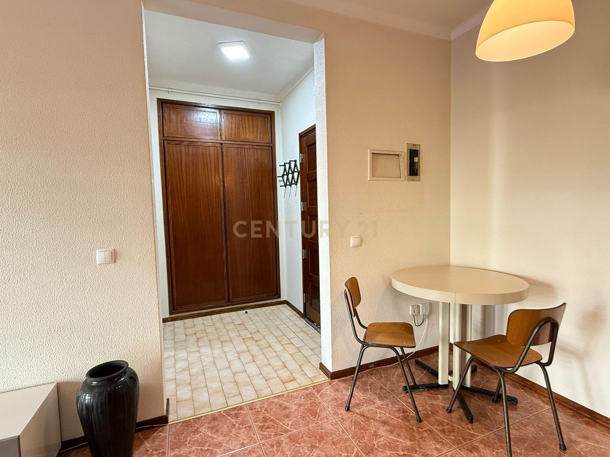 Fotografia 8 de Apartamento T2 com varanda e elevador na Figueira da Foz