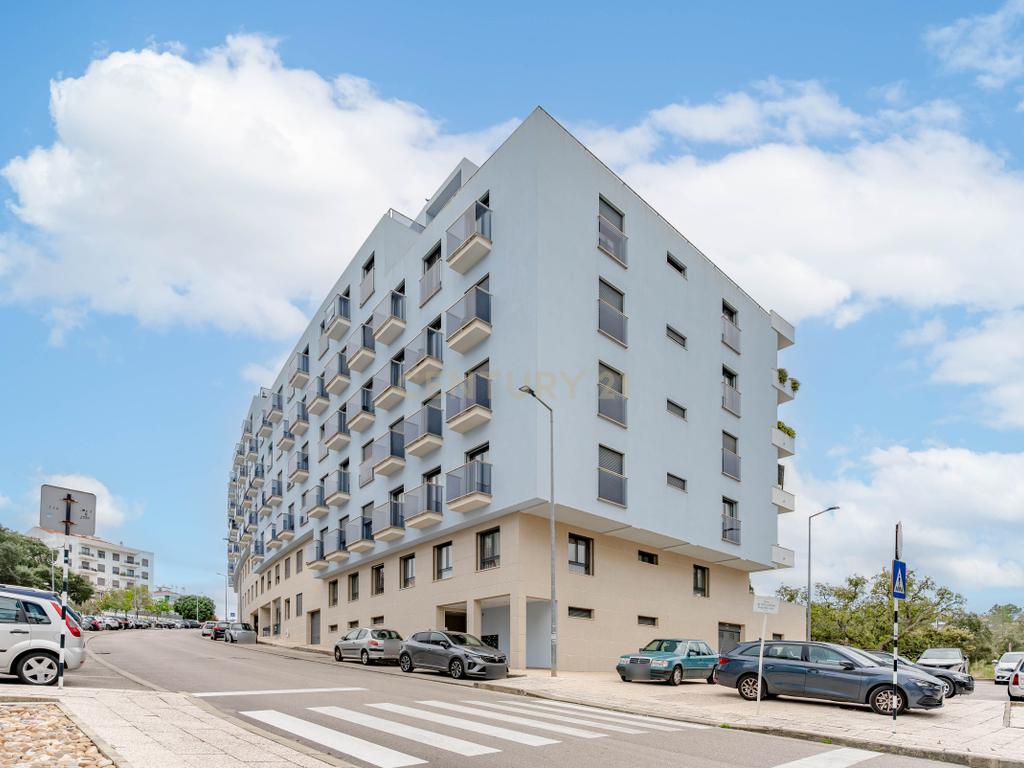 Duplex no Parque Luso em Corroios - Image 52